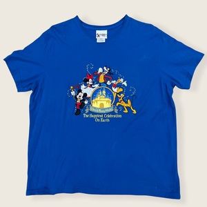 Vintage Disney World Mickey Pluto Donal Embroided Graphic Womens Shirt